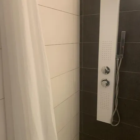 Marina Port Camargue Avec Piscine Casa de Férias *