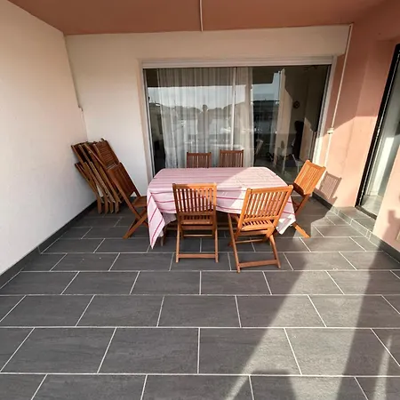 Feriehus Marina Port Camargue Avec Piscine *